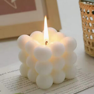 Handmade Ball-Shaped Soy Wax Aromatherapy Candle - Creative Magic Cube Design for High-End Wedding Favors & Decorative Gifts