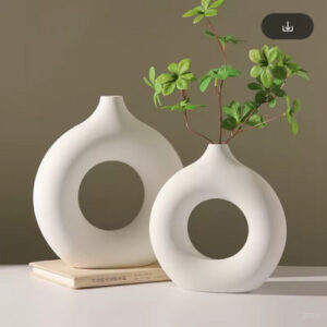Elegant Imitation Ceramic Pure White Vase - Decorative Donut Design Flowerpot for Single Branch Arrangements | Stylish Table Decor